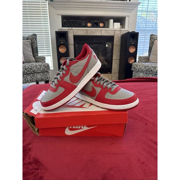 Size 12 Nike Terminator Low Varsity Red Medium Grey New Damaged Box main image 9